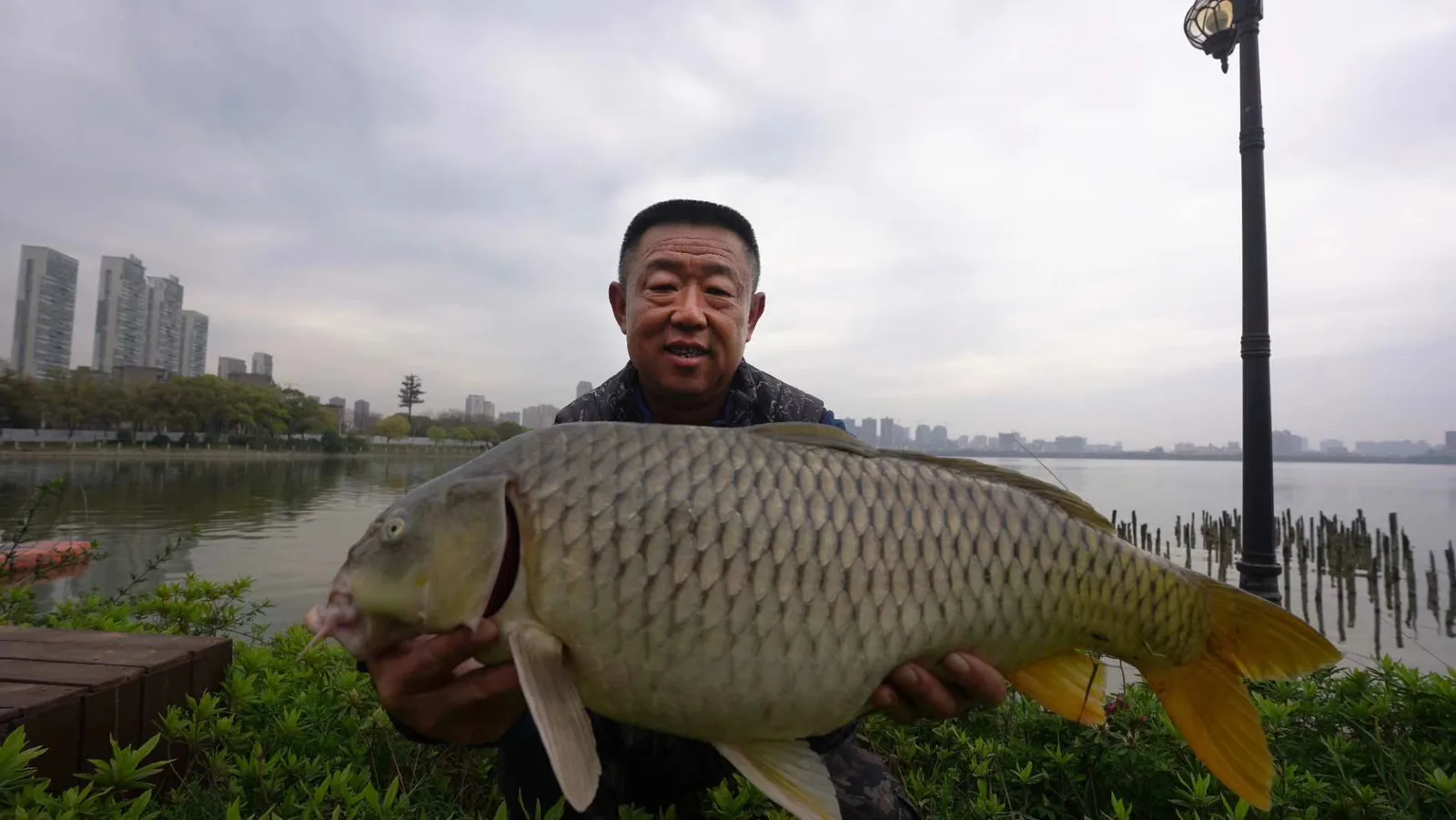 Thông tin hữu ích về độ dài của cần câu tay